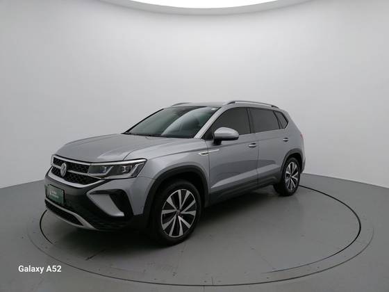 VOLKSWAGEN TAOS 1.4 250 TSI TOTAL FLEX HIGHLINE AUTOMÁTICO